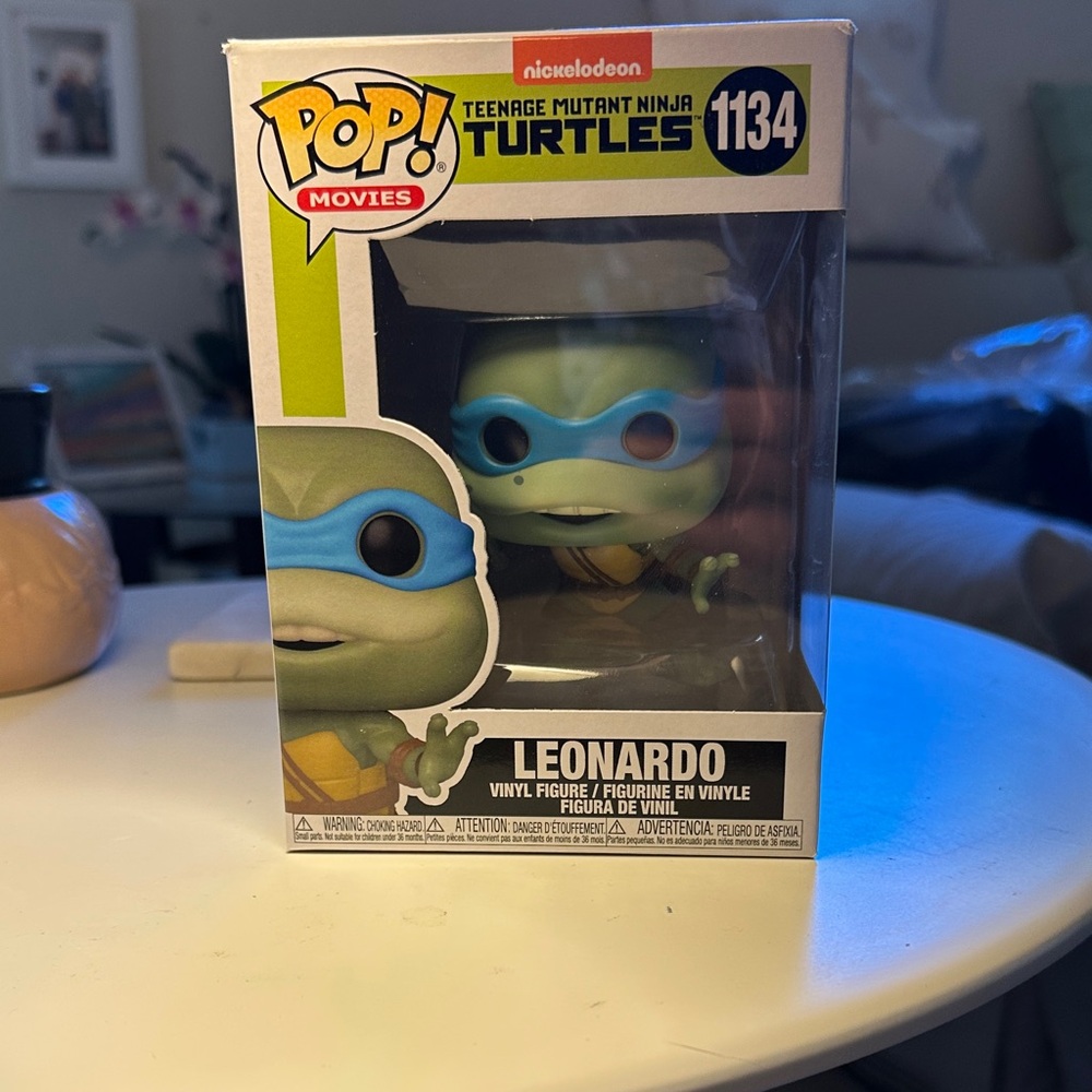 Funko Pop! TMNT Leonardo with Blue Mask and Green Skin